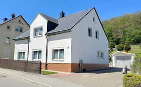 Luxuriöse Ferienwohnung in Chemnitz - Apartment B28 für 2 plus 2 Gäste